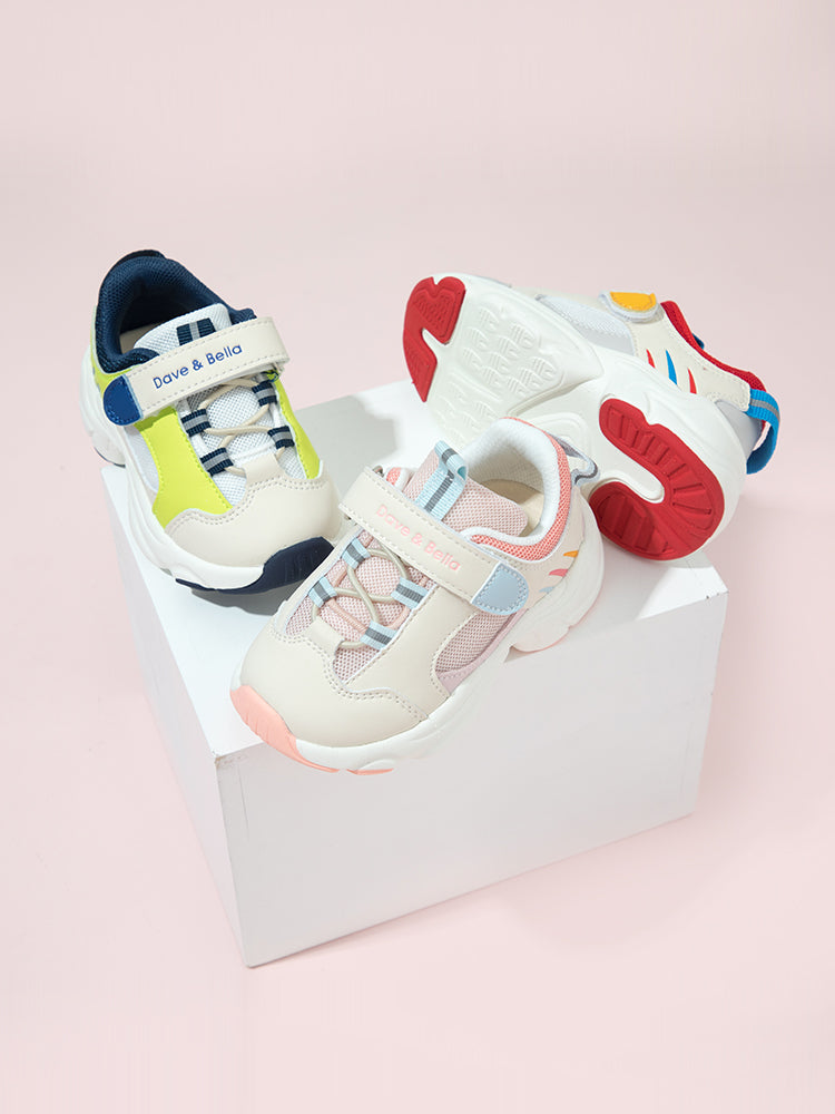 Western Style Sports Shoes