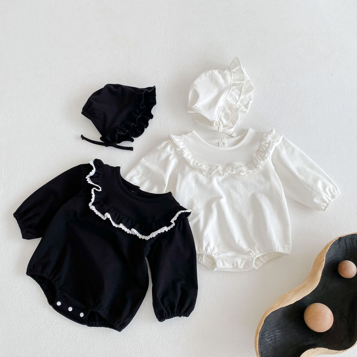 Lace Ruffle Collar Long Sleeve Romper Hat